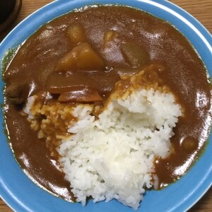 おろし玉ねぎで美味しい♪牛カレー＋＋